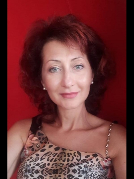 Elena (Paris) / Réf. 92490 / Adhérente Agence Amélie