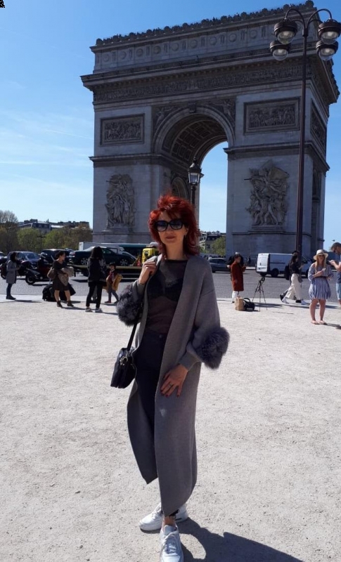 Photo de Elena (Paris) / Réf. 92490 / Agence Amélie