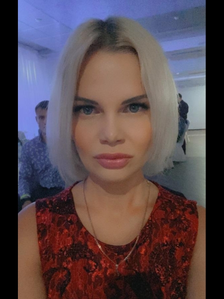 Olga (Barcelone) / Réf. 92520 / Adhérente Agence Amélie