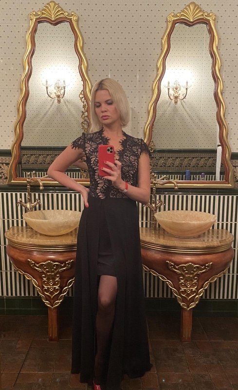 Photo de Olga (Barcelone) / Réf. 92520 / Agence Amélie