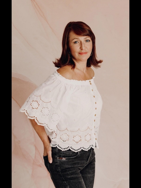 Olga (Paris) / Réf. 92543 / Adhérente Agence Amélie