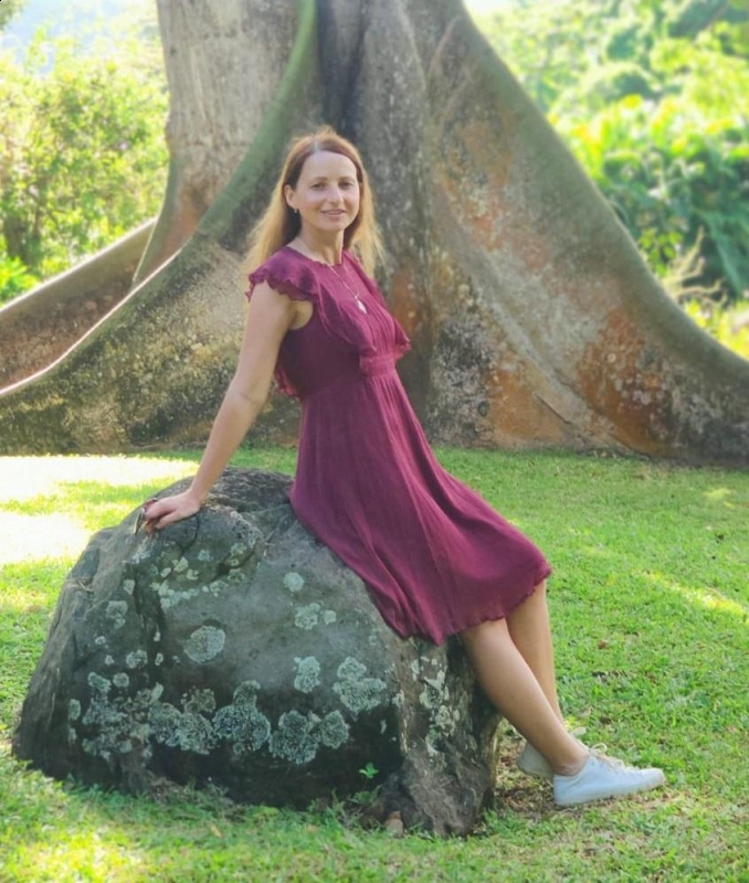 Photo de Olena (Paris) / Réf. 92545 / Agence Amélie