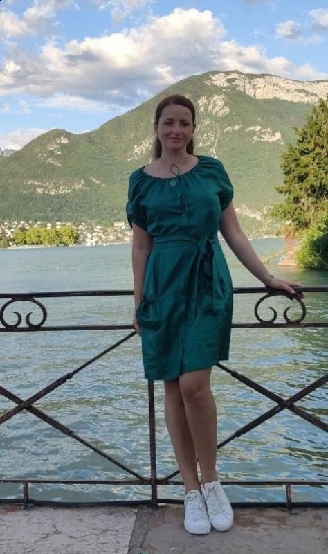 Photo de Olena (Paris) / Réf. 92545 / Agence Amélie