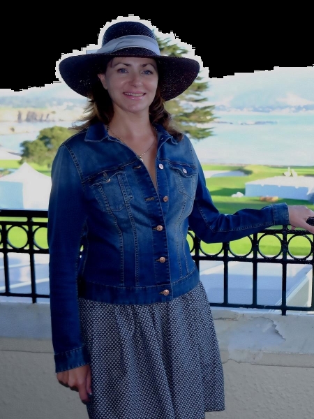 Elvira (Autriche) / Réf. 92568 / Adhérente Agence Amélie