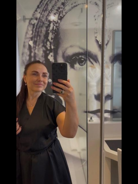 Svetlana (Antibes) / Réf. 92570 / Adhérente Agence Amélie