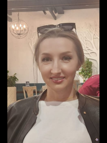 Natalia (Portugal) / Réf. 92577 / Adhérente Agence Amélie