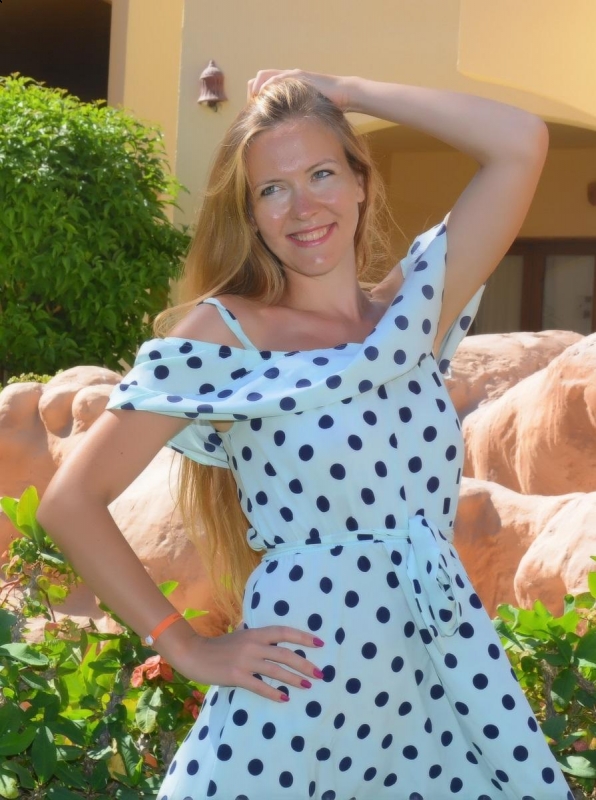 Photo de Maria / Réf. 92587 / Agence Amélie