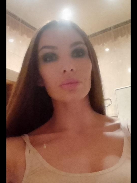 Anna / Réf. 92588 / Adhérente Agence Amélie