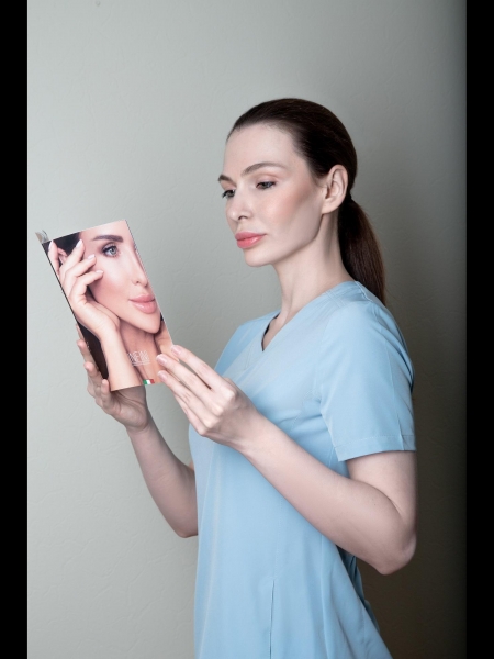 Anna / Réf. 92588 / Adhérente Agence Amélie