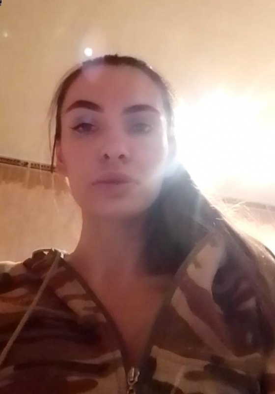 Photo de Anna / Réf. 92588 / Agence Amélie