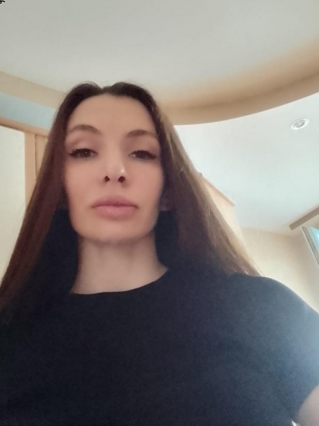 Anna / Réf. 92588 / Adhérente Agence Amélie