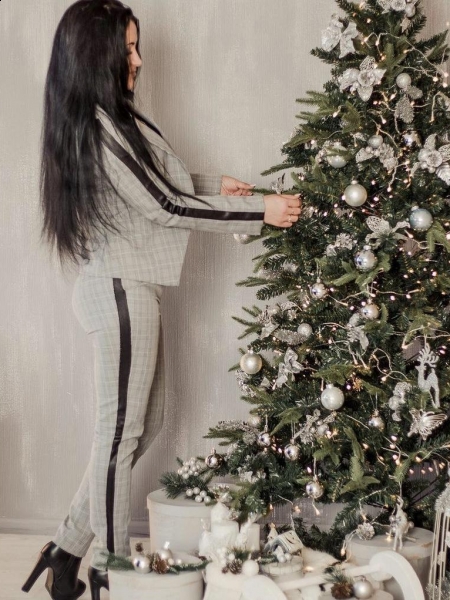 Karolina / Réf. 92604 / Adhérente Agence Amélie