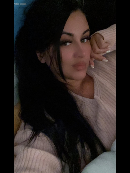 Karolina / Réf. 92604 / Adhérente Agence Amélie