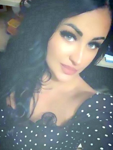 Karolina / Réf. 92604 / Adhérente Agence Amélie