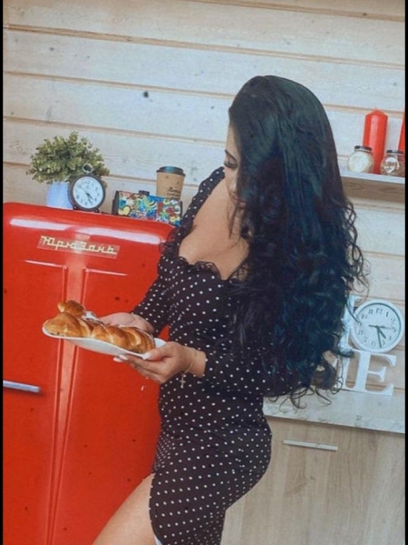 Karolina / Réf. 92604 / Adhérente Agence Amélie