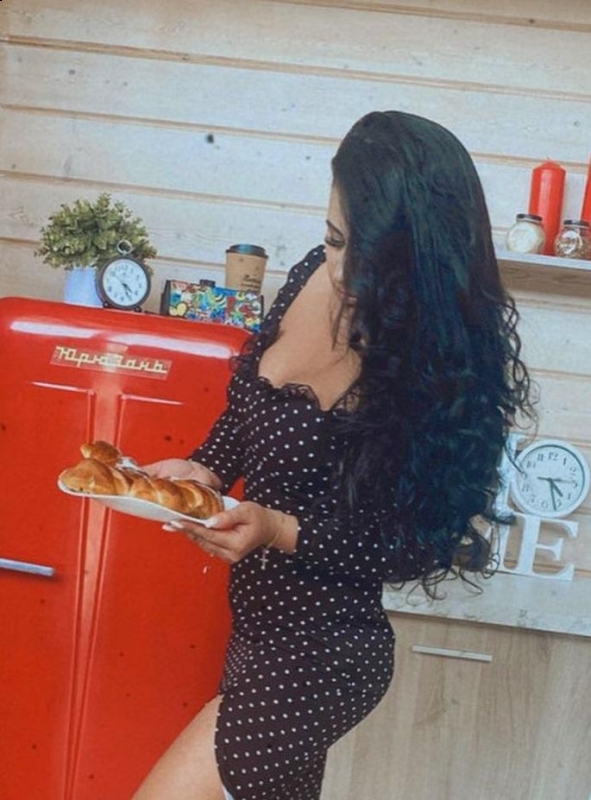 Photo de Karolina / Réf. 92604 / Agence Amélie