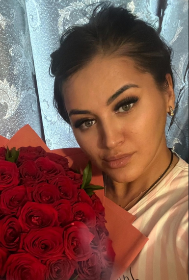 Photo de Karolina / Réf. 92604 / Agence Amélie