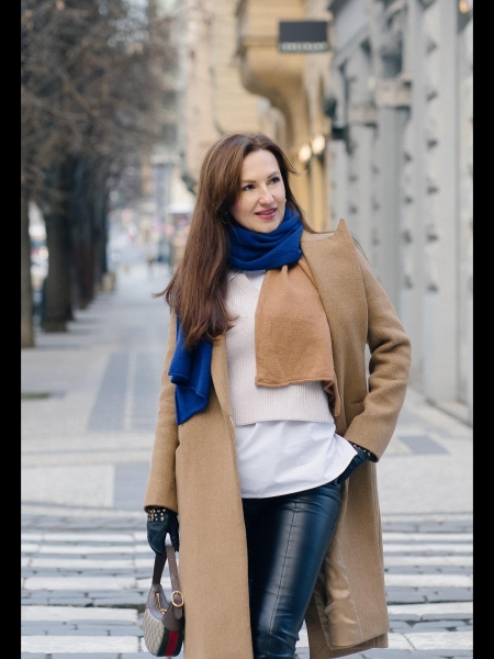 Ekaterina (Prague) / Réf. 92607 / Adhérente Agence Amélie