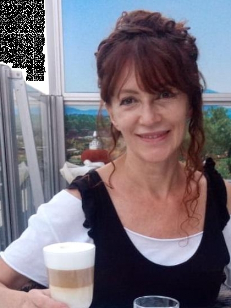 Tatyana (Cannes) / Réf. 92609 / Adhérente Agence Amélie