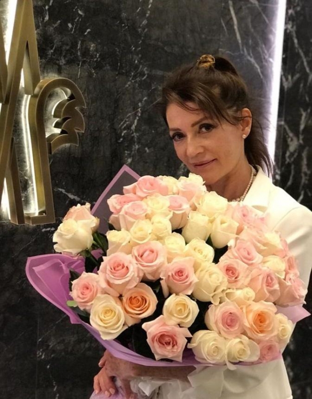 Photo de Tatyana (Cannes) / Réf. 92609 / Agence Amélie