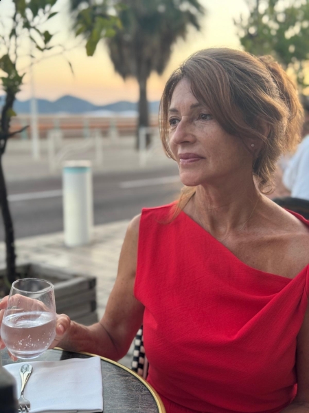 Tatyana (Cannes) / Réf. 92609 / Adhérente Agence Amélie