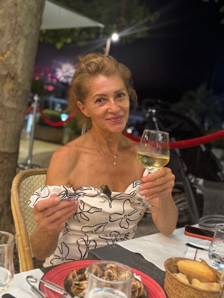 Tatyana (Cannes) / Réf. 92609 / Adhérente Agence Amélie