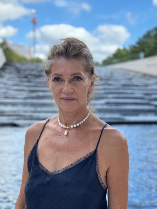 Photo de Tatyana (Cannes) / Réf. 92609 / Agence Amélie