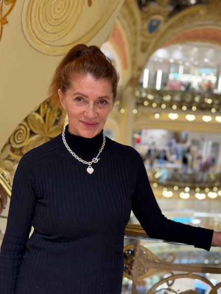 Tatyana (Cannes) / Réf. 92609 / Adhérente Agence Amélie