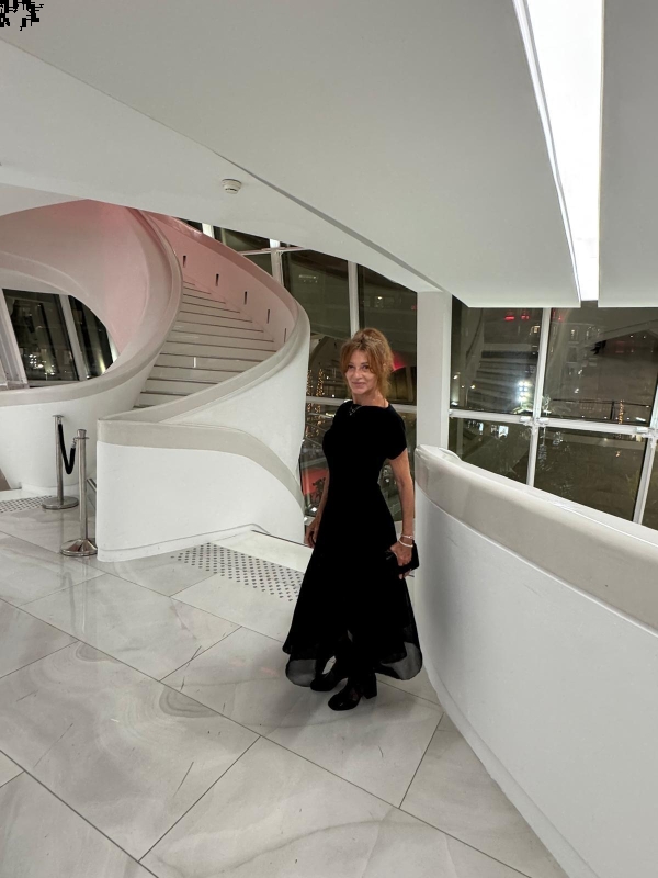 Photo de Tatyana (Cannes) / Réf. 92609 / Agence Amélie