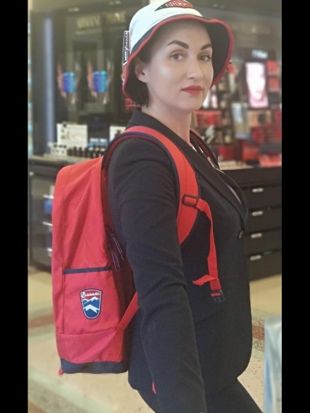 Irina / Réf. 92627 / Adhérente Agence Amélie