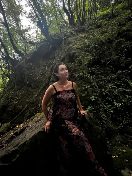 Irina / Réf. 92627 / Adhérente Agence Amélie