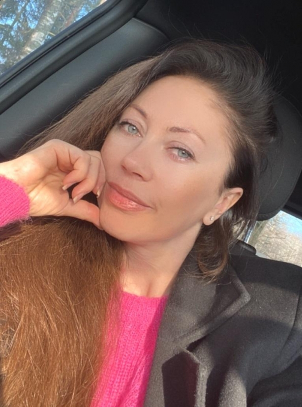 Photo de Kseniya (Rome) / Réf. 92632 / Agence Amélie