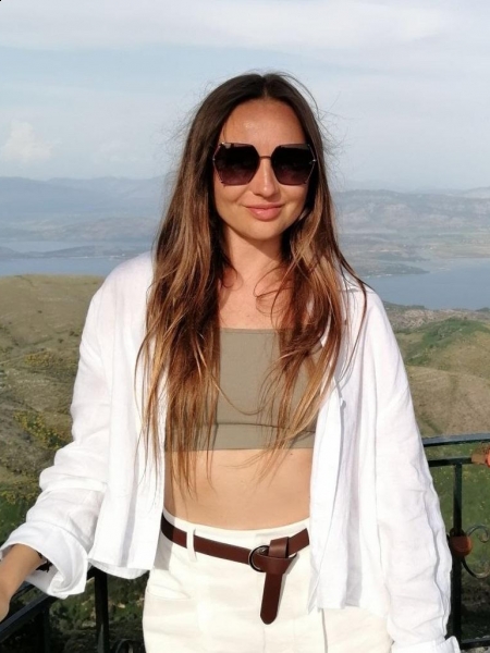 Arianna / Réf. 92655 / Adhérente Agence Amélie