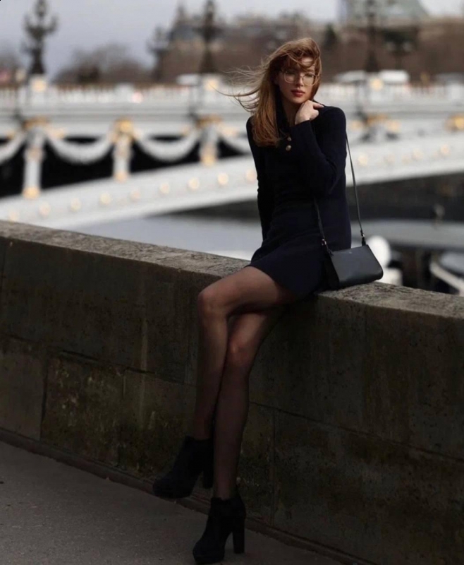 Photo de Ekaterina (Paris) / Réf. 92668 / Agence Amélie