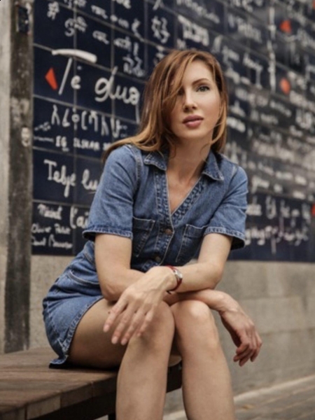 Ekaterina (Paris) / Réf. 92668 / Adhérente Agence Amélie