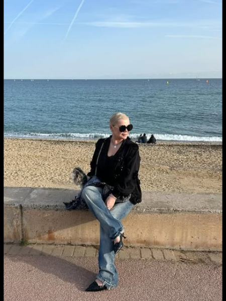 Svetlana (souvent à Barcelone) / Réf. 92671 / Adhérente Agence Amélie