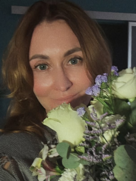 Irina / Réf. 92672 / Adhérente Agence Amélie