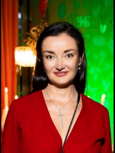 Ganna (Allemagne) / Réf. 92673 / Adhérente Agence Amélie