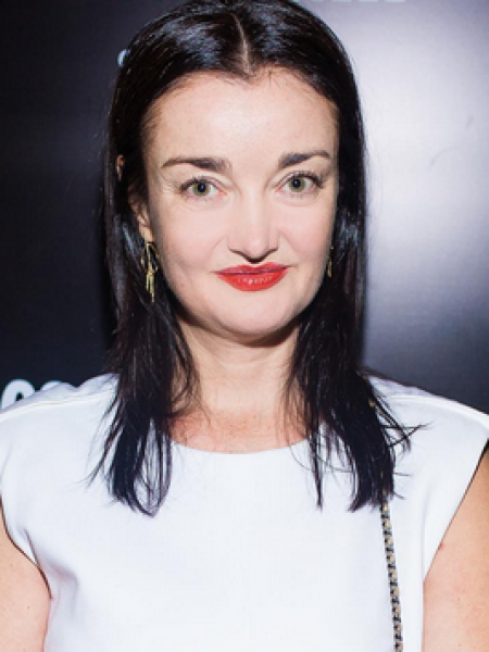 Ganna (Allemagne) / Réf. 92673 / Adhérente Agence Amélie