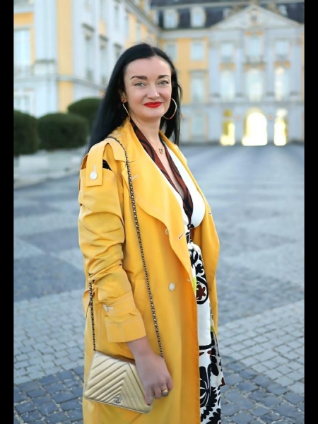 Ganna (Allemagne) / Réf. 92673 / Adhérente Agence Amélie