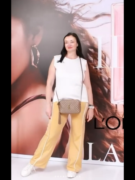 Ganna (Allemagne) / Réf. 92673 / Adhérente Agence Amélie