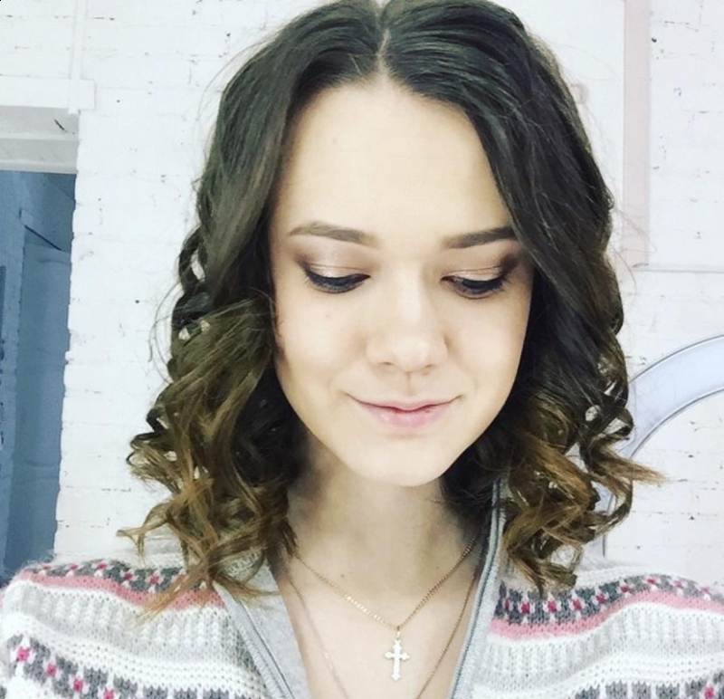 Photo de Evgeniya (Paris) / Réf. 92675 / Agence Amélie