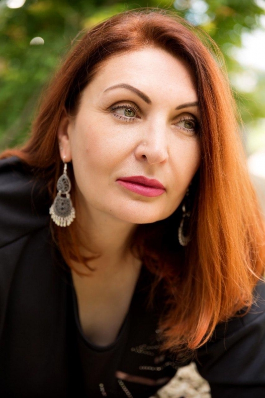 Photo de Alla (Nancy) / Réf. 92676 / Agence Amélie