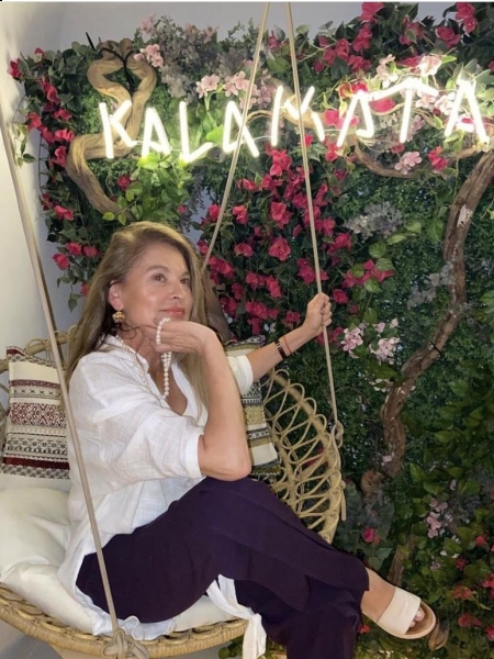 Tatiana (Paris) / Réf. 92683 / Adhérente Agence Amélie