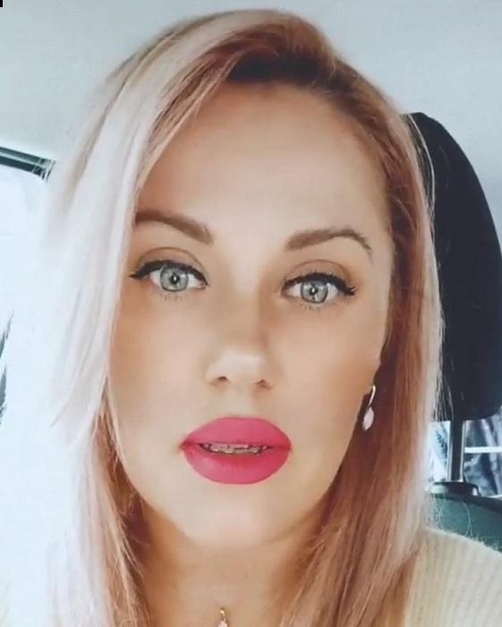 Photo de Natalia / Réf. 92690 / Agence Amélie