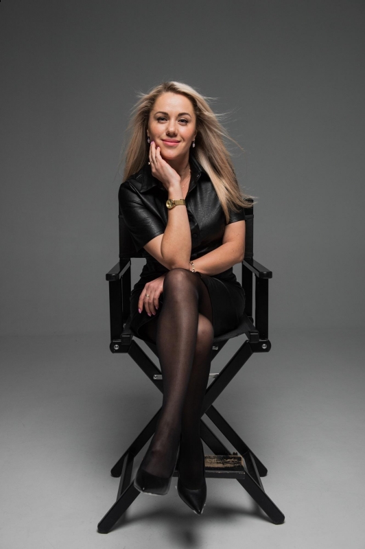 Photo de Natalia / Réf. 92690 / Agence Amélie