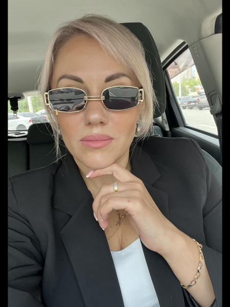 Natalia / Réf. 92690 / Adhérente Agence Amélie