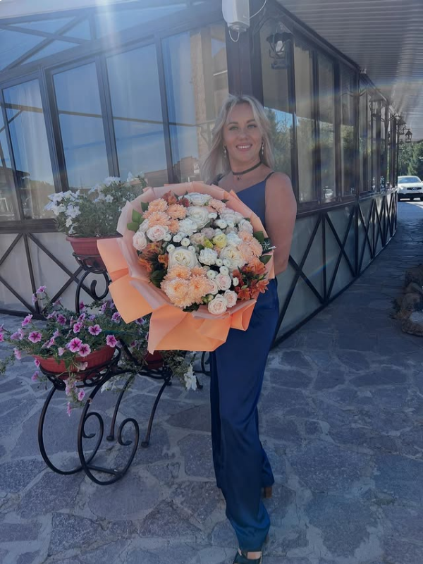 Photo de Natalia / Réf. 92690 / Agence Amélie