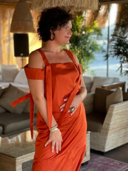 Yuliia (Pays-Bas) / Réf. 92689 / Adhérente Agence Amélie