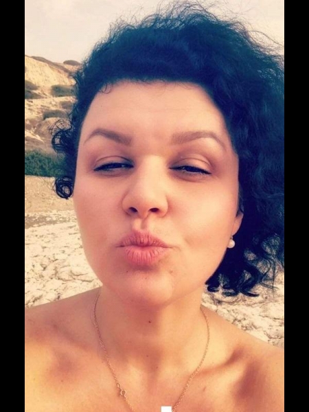 Yuliia (Pays-Bas) / Réf. 92689 / Adhérente Agence Amélie